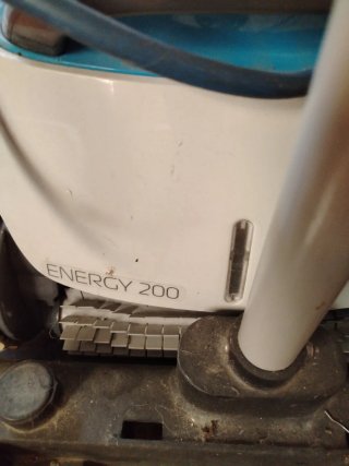Limpiafondos Dolphin Energy 200 con carro