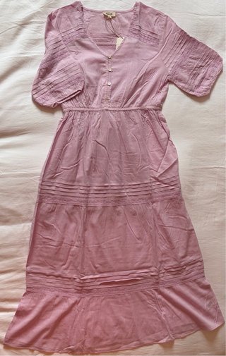Vestido lila midi encaje talla M
