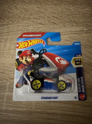Hot Wheels Mario Kart Standard Kart