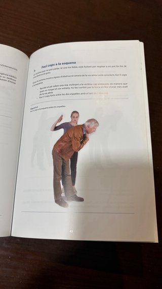 Suport Vital Bàsic amb desfibril.lador extern...
