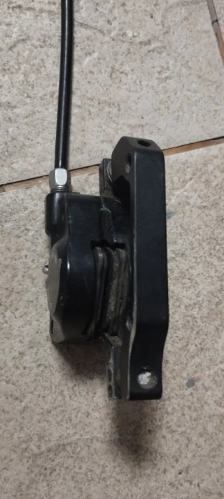 Freno hidráulico Shimano delantero.