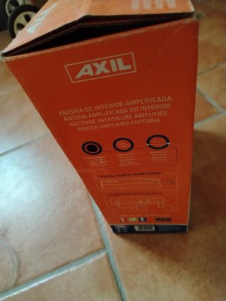 Antena Interior Amplificada AXIL