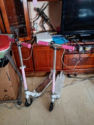 2 Patinetes Infantiles Rosa Axon mid1