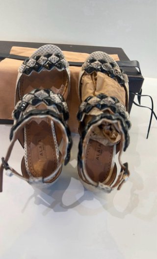 Alaïa sandalias de cuero