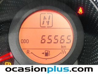 Toyota Aygo 70 x-style 53 kW (72 CV)