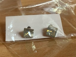Lote 3 pares pendientes plateados