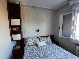 dormitorio matrimonio.con canapé abatible