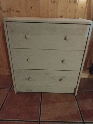 Cajonera de madera pintada en mate