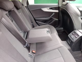 Audi A4 avant 35 BLACK LINE.