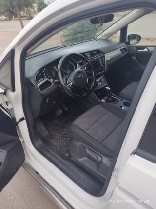 Volkswagen Touran 2016