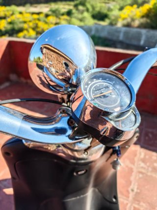 Aprilia Scooter 50cc Negra