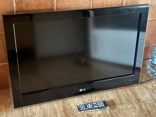 TV LG 32” Full HD