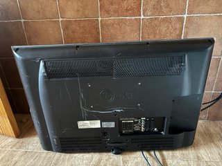 TV LG 32” Full HD