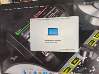 MacBook Pro 13 i7 32GB Plata
