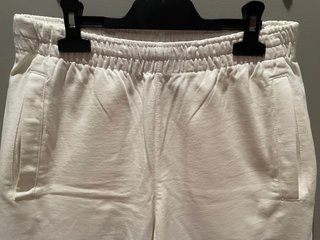 Pantalón corto Nike T/S adulto