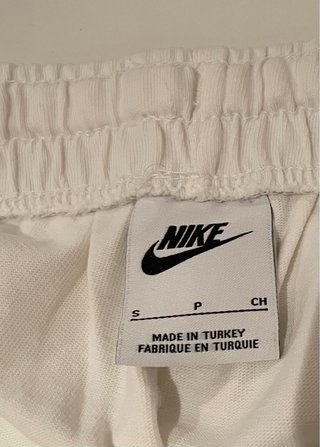 Pantalón corto Nike T/S adulto