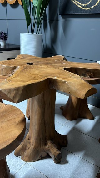 Mesa y 4 sillas madera exterior