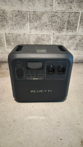 Bluetti AC180 Batería Portátil
