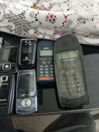 Lote de teléfonos antiguos Motorola