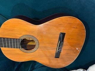 Guitarra Alhambra 1978, sonido vibrante