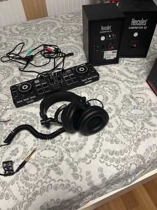 Hercules DJ Monitor 32 Kit