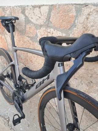 BH RS1 4.0 2023 Carbono Aero Ruedas Carbono