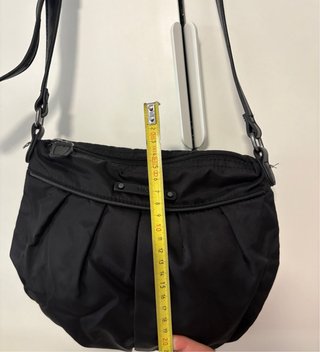 Bolso bandolera negro Mango