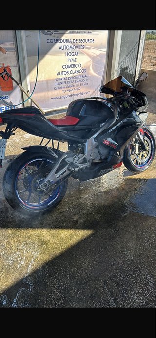 Aprilia RS 125 2T Moto Deportiva Negra/Roja