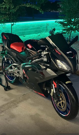 Aprilia RS 125 2T Moto Deportiva Negra/Roja