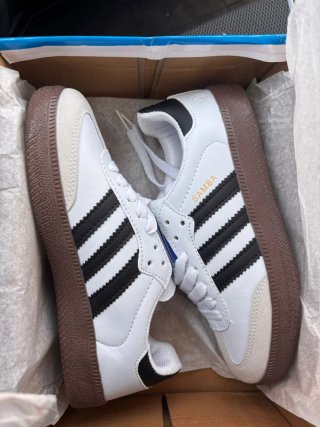 Zapatillas Adidas Samba Blancas y Negras