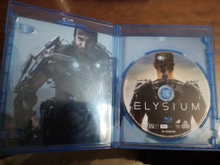 Elysium Blu-ray