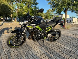 Kawasaki Z900 A2