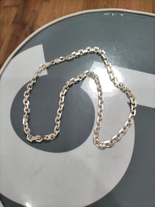 Cadena de plata para hombre nueva.