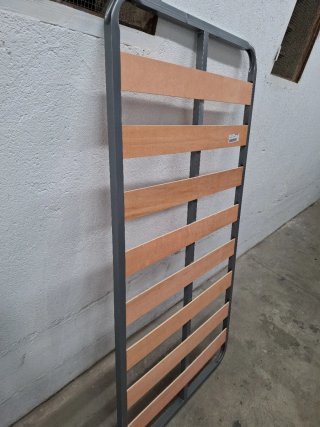 Somier individual metálico con láminas