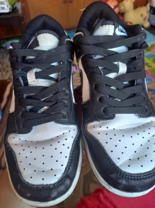 Tenis Nike Negros y Blancos