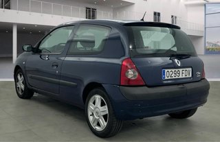 Renault Clio 2003