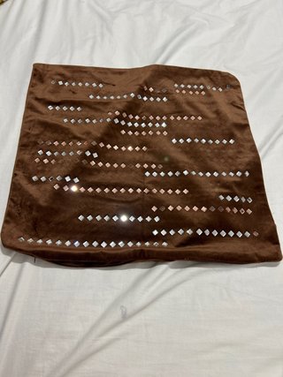 Fundas de cojín marrones lo dos 1€