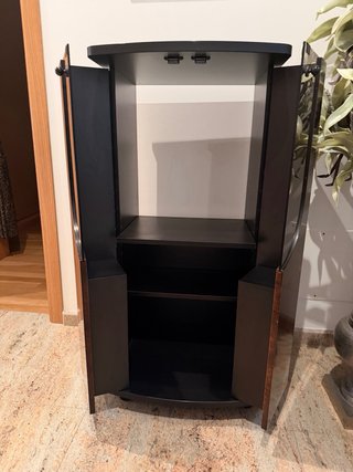 Mueble alto madera y cristal