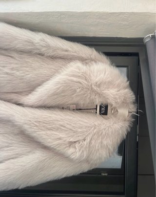 Abrigo pelo Zara Beige Talla XS largo