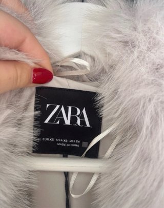 Abrigo pelo Zara Beige Talla XS largo
