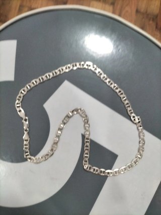 Cadena de plata para hombre nueva.