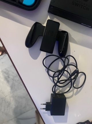 Nintendo Switch Negra y Azul