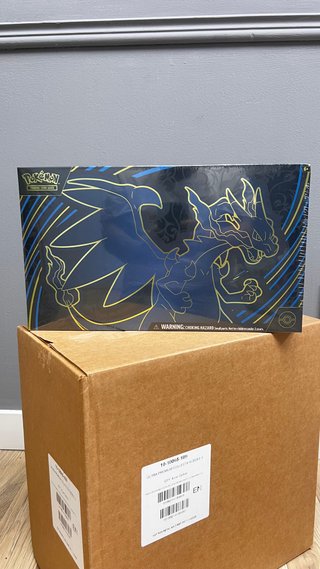 Ultra Premium Mega Charizard X EX Precintada ING