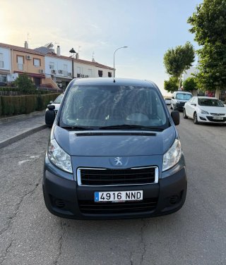 Peugeot Expert 2014