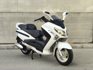 SYM GTS 125 EVO año 2011 con solo 26.060 km!!