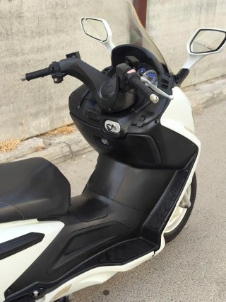 SYM GTS 125 EVO año 2011 con solo 26.060 km!!