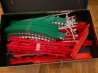 Lote Scalextric: Vallas, Puente, Peraltes