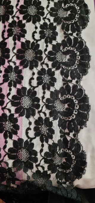 Mantilla negra y peineta