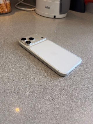iPhone 17 Pro Max Plata  ¡¡¡como nuevo!!!