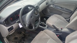 Nissan Almera 2002